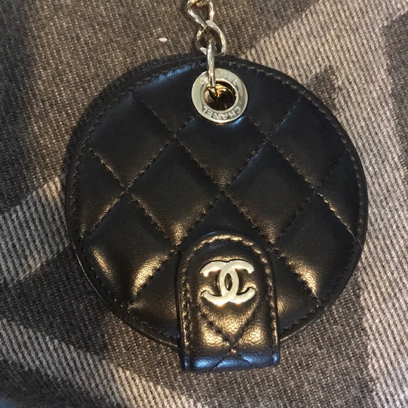 NWT Rare Chanel Black Lambskin Leather Luggage Tag - Picture 2 of 7